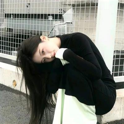 舍努阿山妇女的努巴